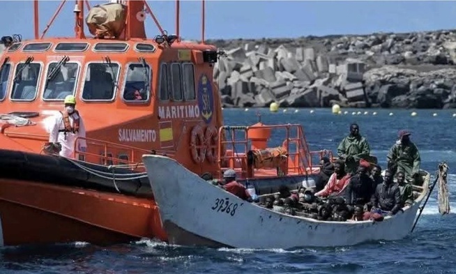 Îles Canaries : 86 migrants partis du Sénégal secourus, dont cinq mineurs Îles Canaries : 86 migrants partis du Sénégal secourus, dont cinq mineurs