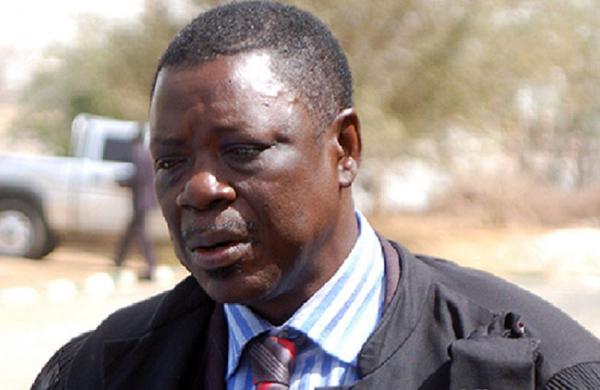 A quel Me Ousmane Sèye se fier ? L’avocat de 2013 ou le transhumant et girouette de 2016 ? A quel Me Ousmane Sèye se fier ? L’avocat de 2013 ou le transhumant et girouette de 2016 ?