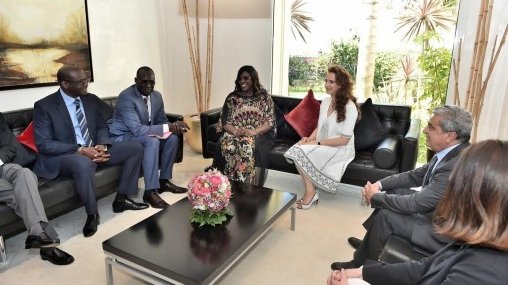 La princesse Lalla Salma et Marième Faye Sall face à la presse, jeudi La princesse Lalla Salma et Marième Faye Sall face à la presse, jeudi