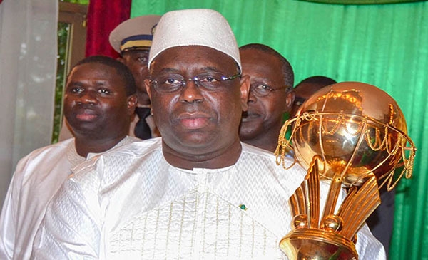 "Navetanes" 2016 : Macky Sall appelle à la non violence "Navetanes" 2016 : Macky Sall appelle à la non violence