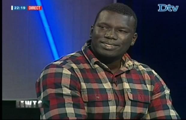 Malick Niang, lutteur : ​«Ce que Karim m’a dit au téléphone» je suis derrière Karim … Malick Niang, lutteur : ​«Ce que Karim m’a dit au téléphone» je suis derrière Karim …