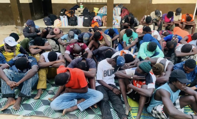 Émigration clandestine en Gambie : 222 migrants interceptés, dont 180 Sénégalais Émigration clandestine en Gambie : 222 migrants interceptés, dont 180 Sénégalais