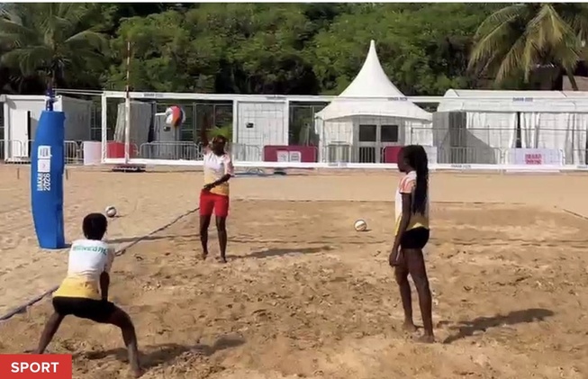 JOJ DAKAR 2026 – BEACH-VOLLEY : LES LIONCELLES RÉUSSISSENT LEUR ENTRÉE EN LICE ! JOJ DAKAR 2026 – BEACH-VOLLEY : LES LIONCELLES RÉUSSISSENT LEUR ENTRÉE EN LICE !