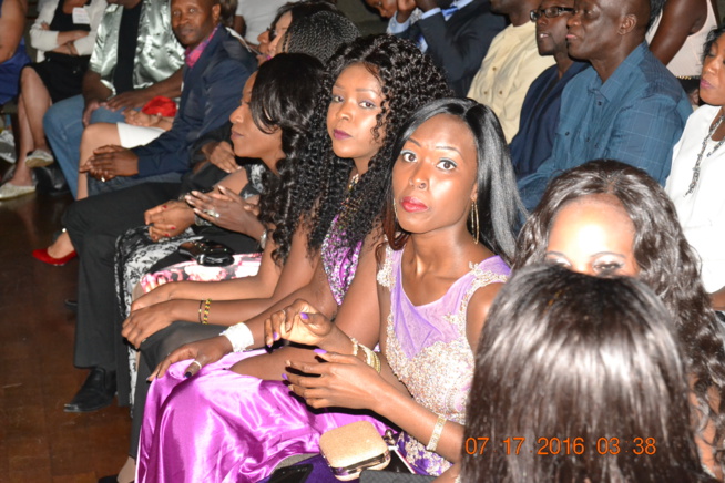 Pape Diouf met le feu à Old Town School Music de Chicago après Baba Maal et Youssou Ndour. Pape Diouf met le feu à Old Town School Music de Chicago après Baba Maal et Youssou Ndour.