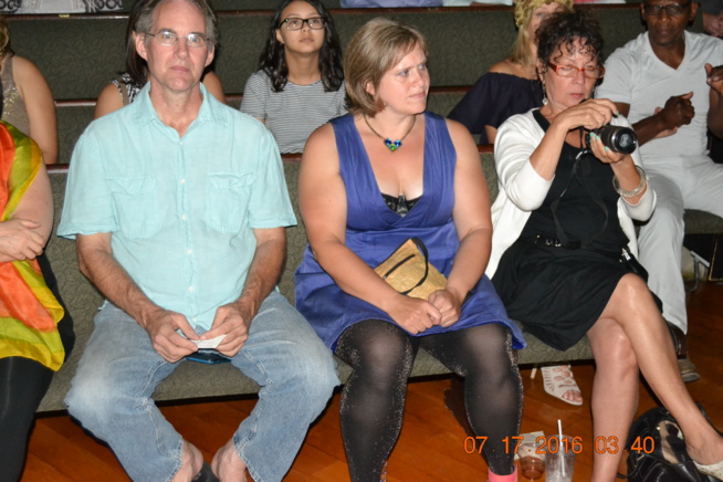 Pape Diouf met le feu à Old Town School Music de Chicago après Baba Maal et Youssou Ndour. Pape Diouf met le feu à Old Town School Music de Chicago après Baba Maal et Youssou Ndour.