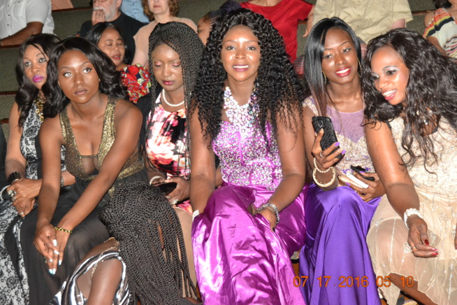 Pape Diouf met le feu à Old Town School Music de Chicago après Baba Maal et Youssou Ndour. Pape Diouf met le feu à Old Town School Music de Chicago après Baba Maal et Youssou Ndour.