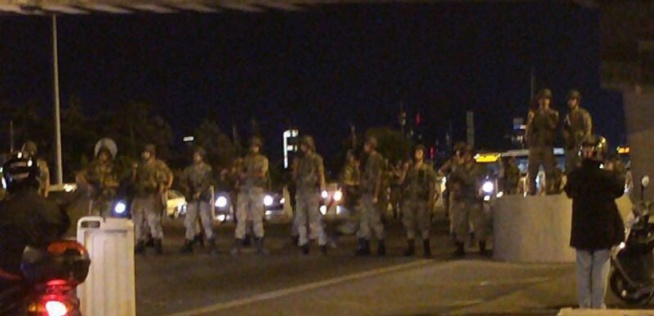 Turquie : six mille personnes en garde à vue Turquie : six mille personnes en garde à vue