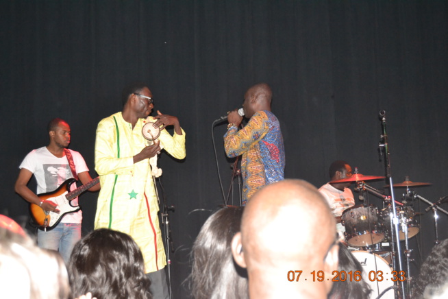 New African Production INC présente Pape DIOUF au Cadar Center de Minneapolis. Regardez