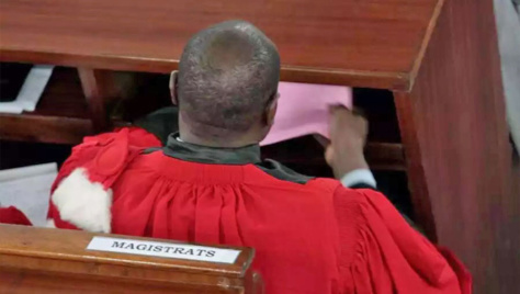 Election des membres du Conseil supérieur de la magistrature : Un des candidats crie au vol Election des membres du Conseil supérieur de la magistrature : Un des candidats crie au vol