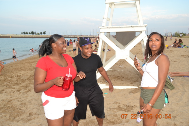 Reportage: Vipeoples à la découverte de la plage de Chicago. Regardez.