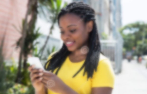 Fait inédit: Ndeye se fait draguer par son propre mari sur Facebook Fait inédit: Ndeye se fait draguer par son propre mari sur Facebook