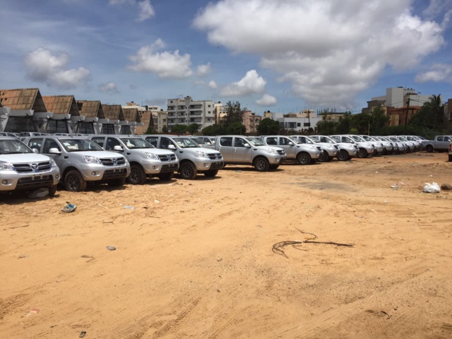 Réception des voitures destinées aux collectivités locales par le ministre Abdoulaye Diouf Sarr: Cheikh Amar TSE remplit son contrat et lance le nouveau slogan "WEDDI GUISS BOKOU CI"