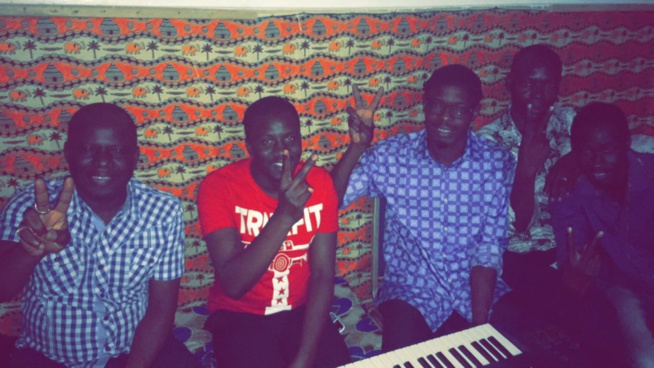 ESPRIT LIVE 2: Pape et Cheikh en studio disponible prochainement.