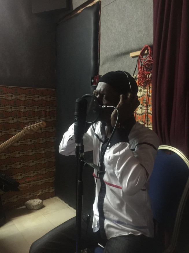 ESPRIT LIVE 2: Pape et Cheikh en studio disponible prochainement.