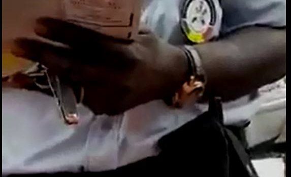 Affaire du policier corrompu : Les auteures de la vidéo identifiées Affaire du policier corrompu : Les auteures de la vidéo identifiées