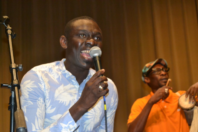 AMERICAN TOUR: Pape Diouf demontre sa force à Rhode Island avec l'association des cadres de l'APR.