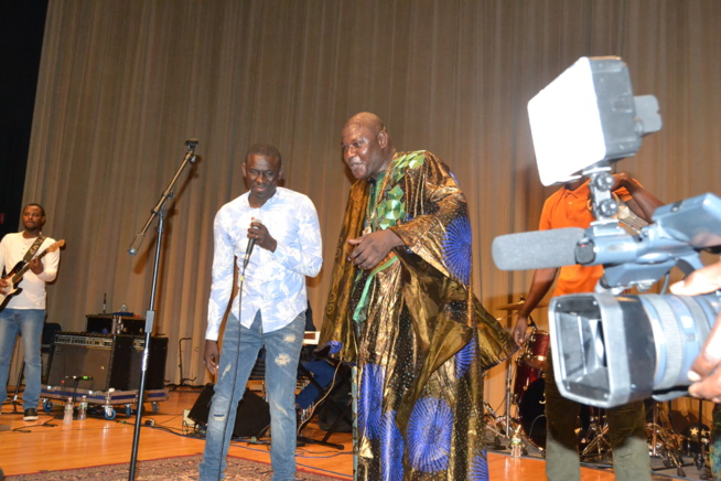 BIG SHOW: Pape Diouf à Rhode Island. " KOUKO MEUN NIKOY DEFFE" Regardez