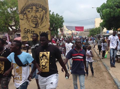 Photos: Les fassois trés confiants regagnent le stade Démba Diop