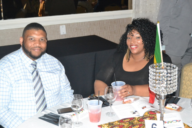 Pape Diouf honnoré à Philadelphia: Award de l'artiste de l'année et award pour sa contribution Africa's musical Heritage Pape Diouf honnoré à Philadelphia: Award de l'artiste de l'année et award pour sa contribution Africa's musical Heritage