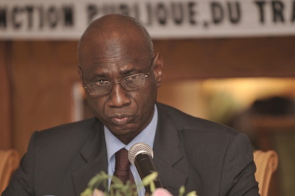 Transhumance : Diakaria Diaw, l’ex-homme de confiance de Wade, rejoint le Macky Transhumance : Diakaria Diaw, l’ex-homme de confiance de Wade, rejoint le Macky