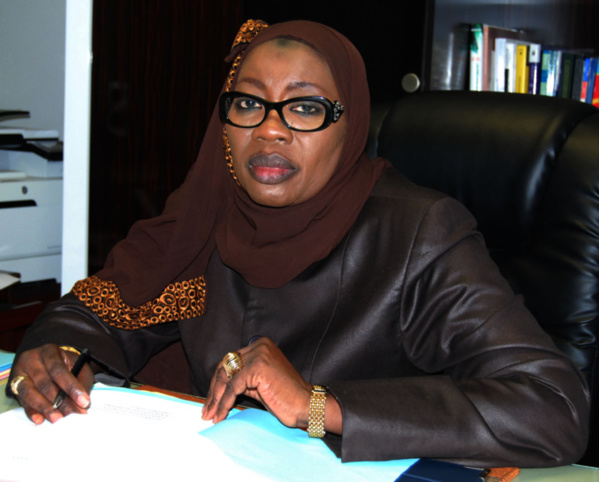 Bras de fer avec le pouvoir : Serigne Abdoul Aziz Sy Al Amine dépêche un émissaire chez Nafi Ngom Keïta Bras de fer avec le pouvoir : Serigne Abdoul Aziz Sy Al Amine dépêche un émissaire chez Nafi Ngom Keïta