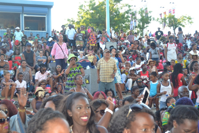 ACANA FESTIVAL PHILADELPHIA: Pape Diouf met le paquet et succède Davido et Flavour. ACANA FESTIVAL PHILADELPHIA: Pape Diouf met le paquet et succède Davido et Flavour.