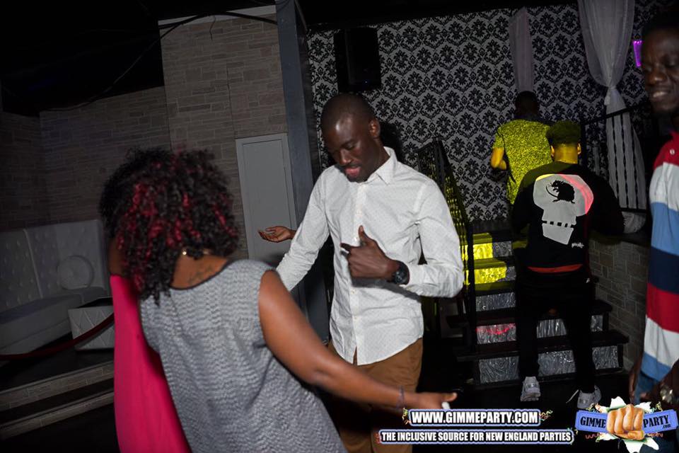 BIRTH DAY: Gomis le paparazzi Sénégalais des USA  souffle une bougies de plus.