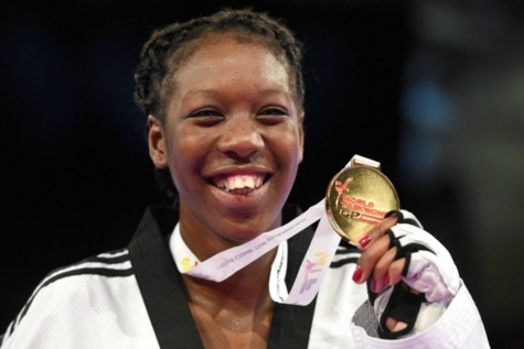 La Taekwondoïste francaise Haby Niaré veut présenter sa médaille d'argent au Sénégal