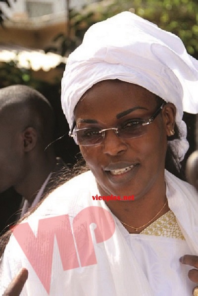 Baptême : Aliou Sall donne le nom de sa fille à Marième Faye Sall