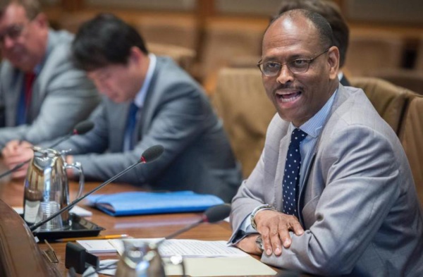 Malaise au sommet : Macky limoge Woury Diallo pour plaire à Condé