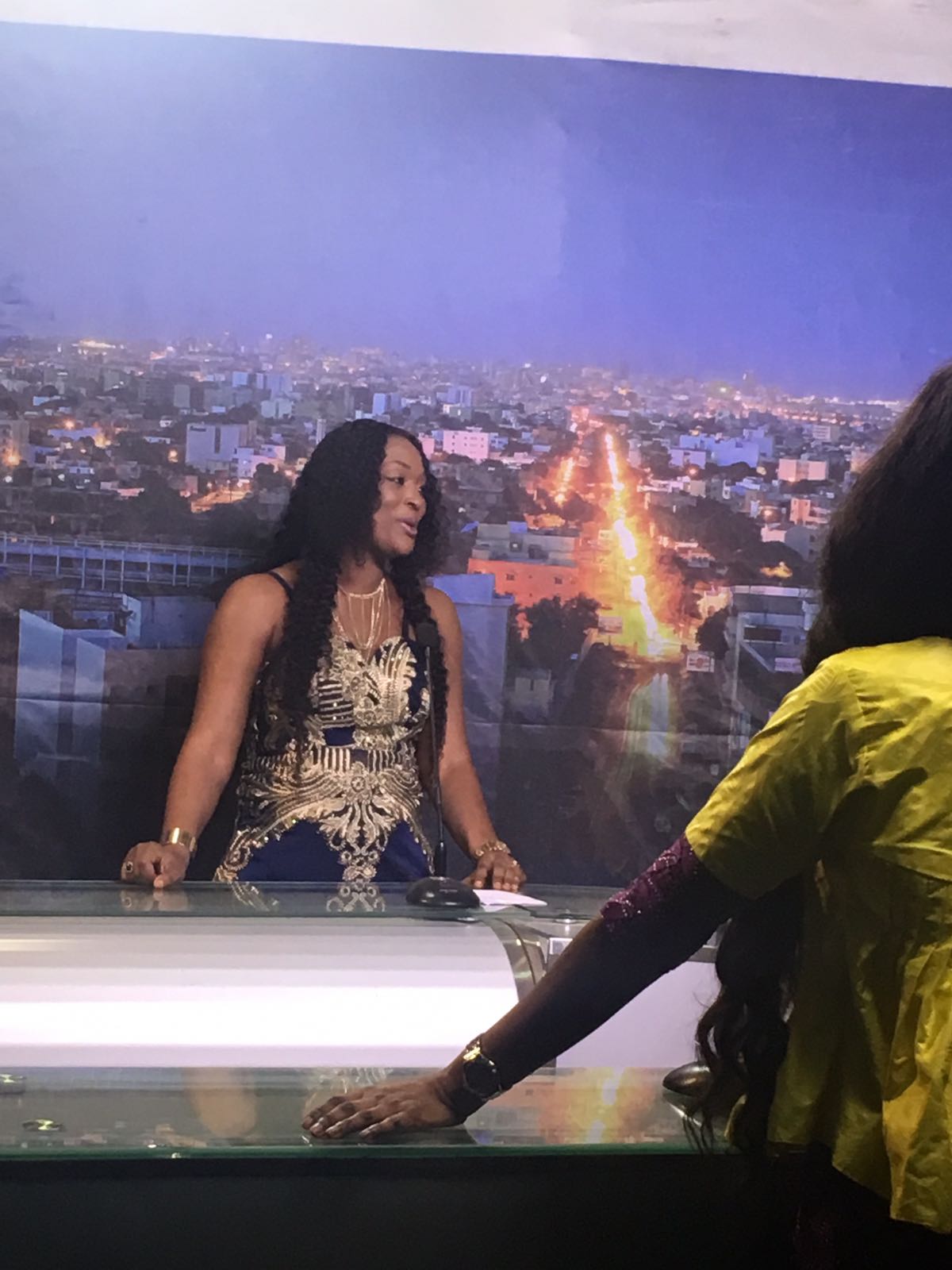 Dernier virage, retour explosif de la lionne TITI au Dock Haussman le 01 octobre avec beaucoup de surprises. Dess Major; Salam Diallo, Sa Thies; Sorale Boy, Youssou Ndour et Mbaye Dieye.