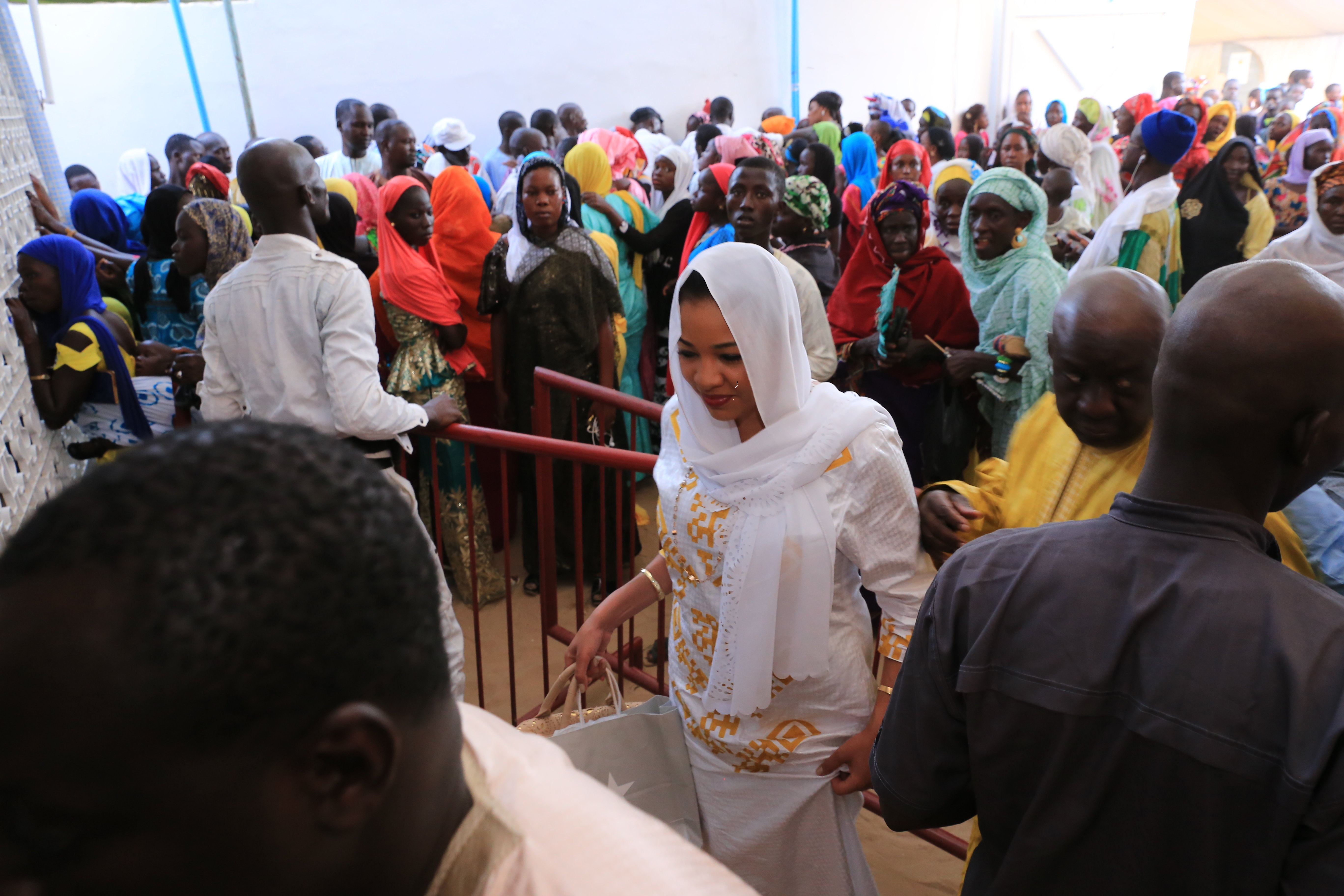 Photos : Léna Sène au Magal de Serigne Abdou Khadre Mbacké
