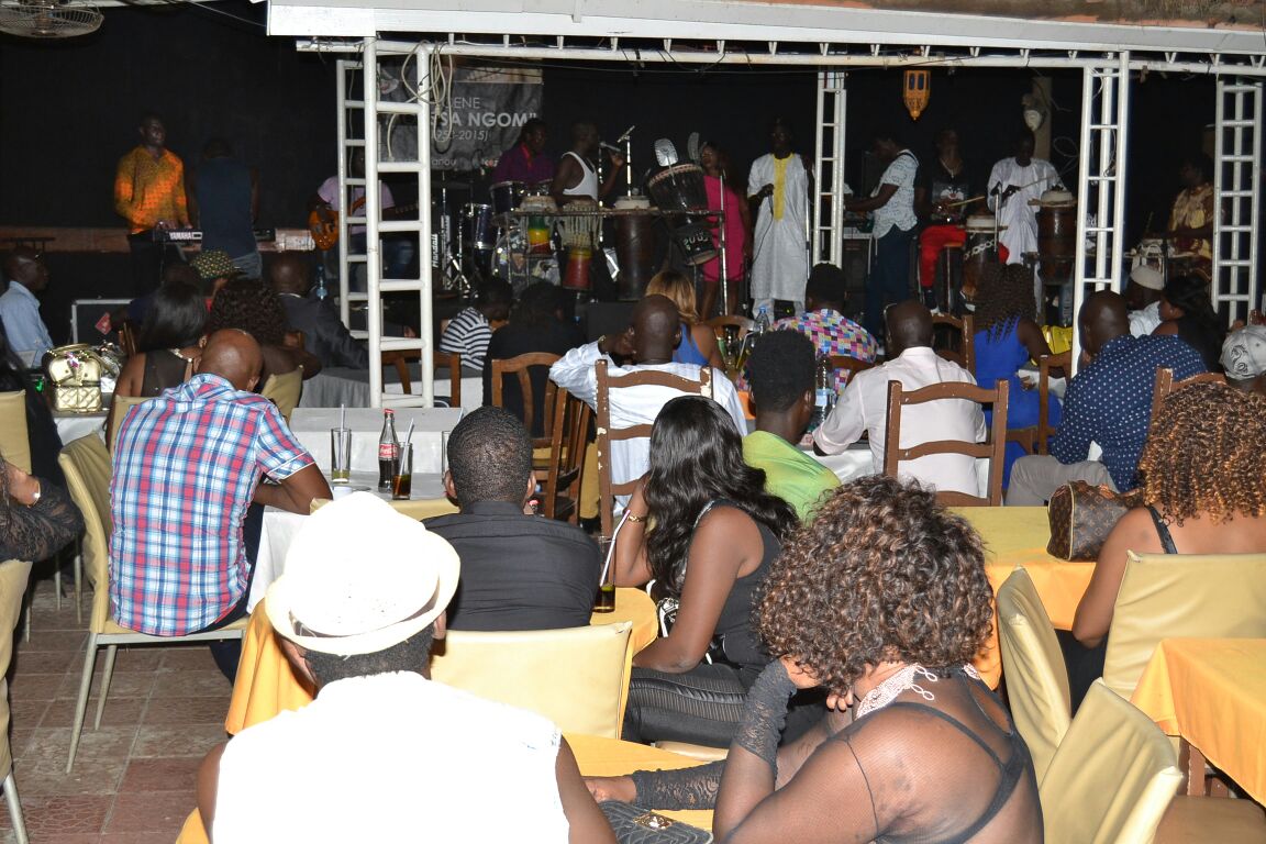 Presentation de son album international, Bakane Seck et le "Dieré Diéré" explosent le juste 4U. REGARDEZ