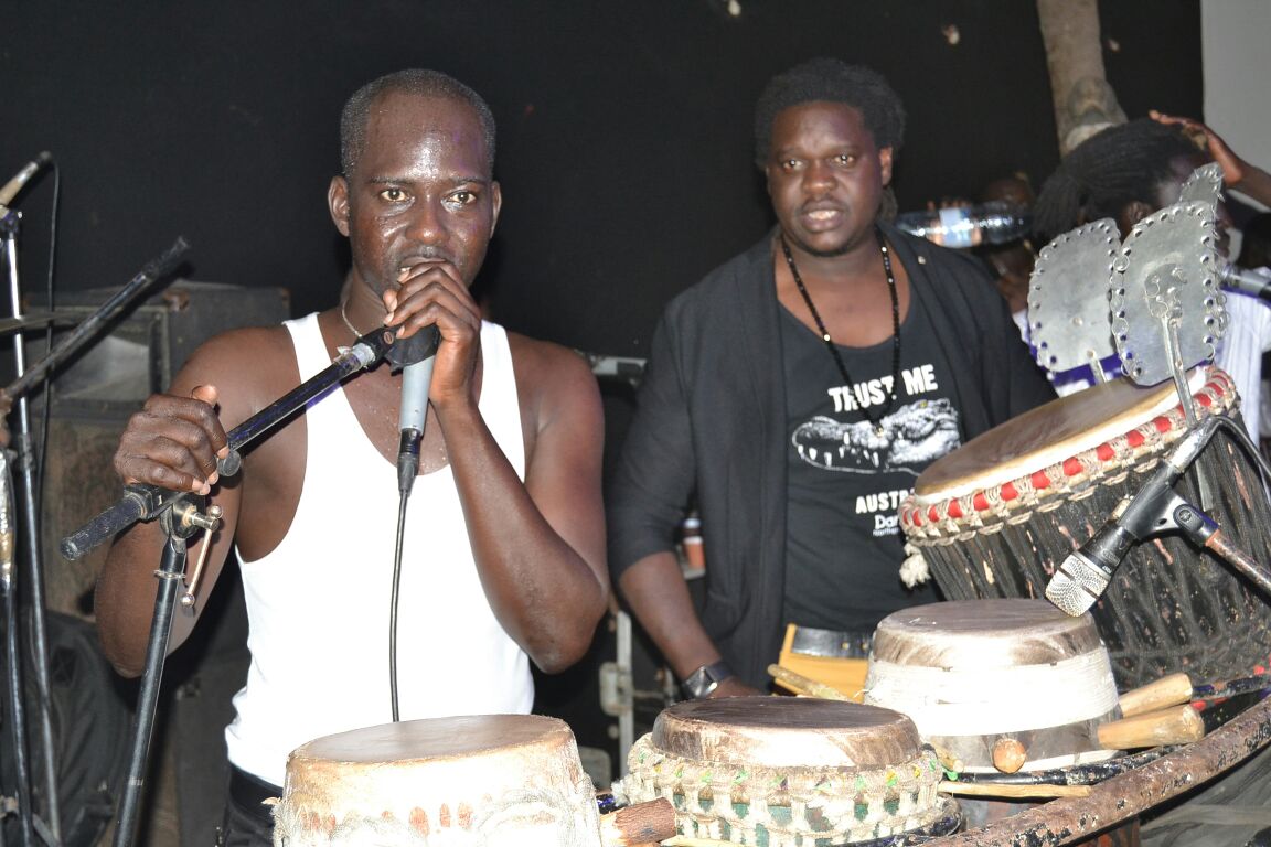 Presentation de son album international, Bakane Seck et le "Dieré Diéré" explosent le juste 4U. REGARDEZ