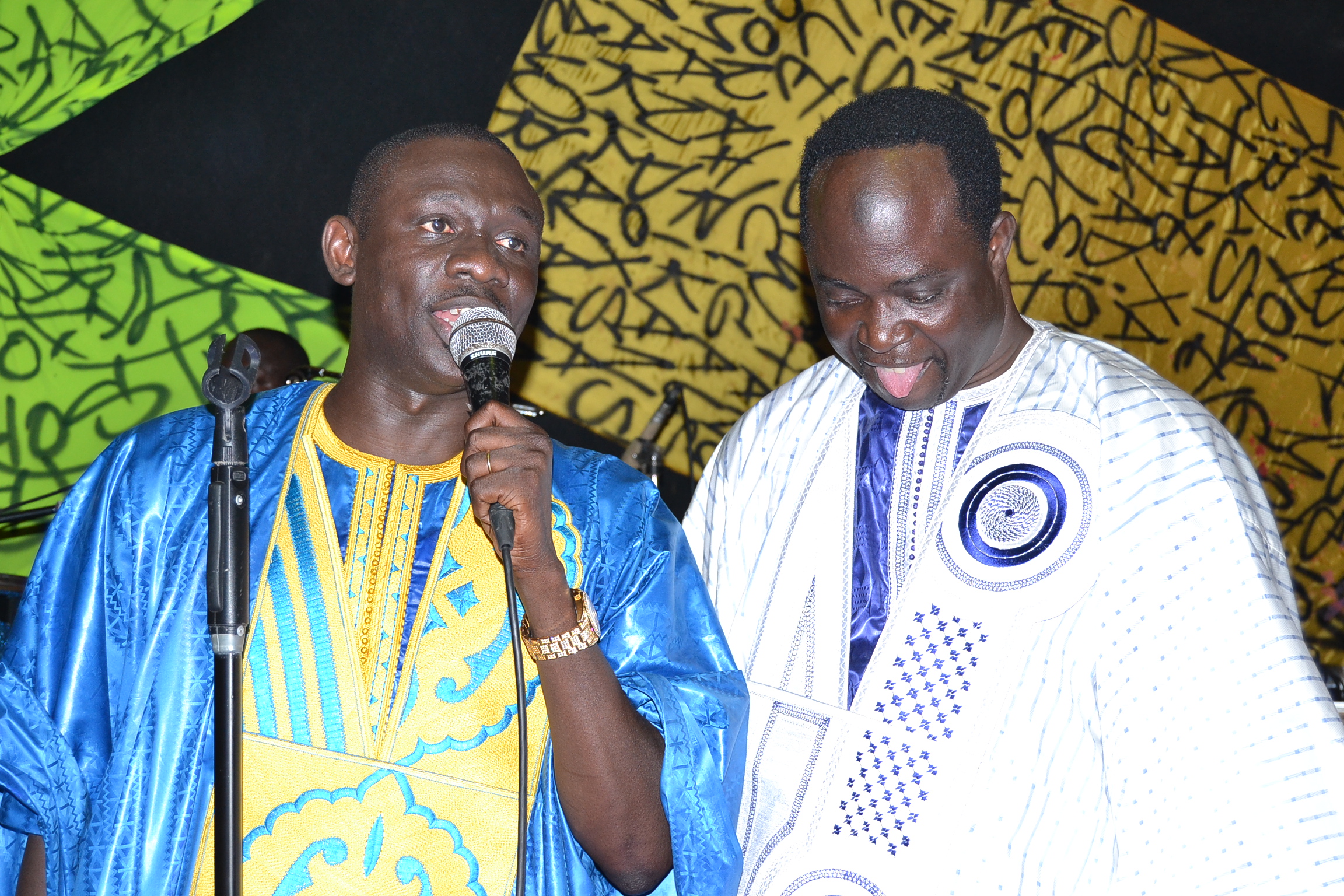 PAPE DIOUF REMET LE JUST 4 U A SA PLACE. REGARDEZ