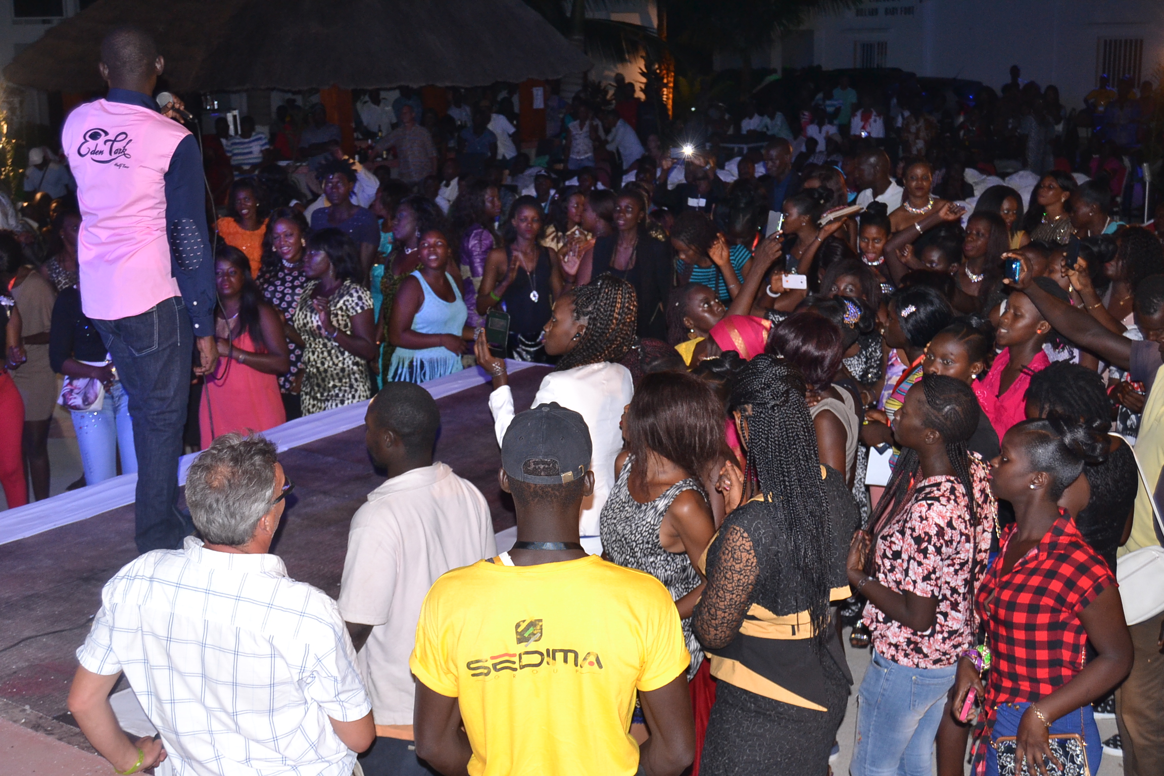 ZIGUINCHOR: Pape Diouf maitre chez les casaçais. en images de la soirée de gala.