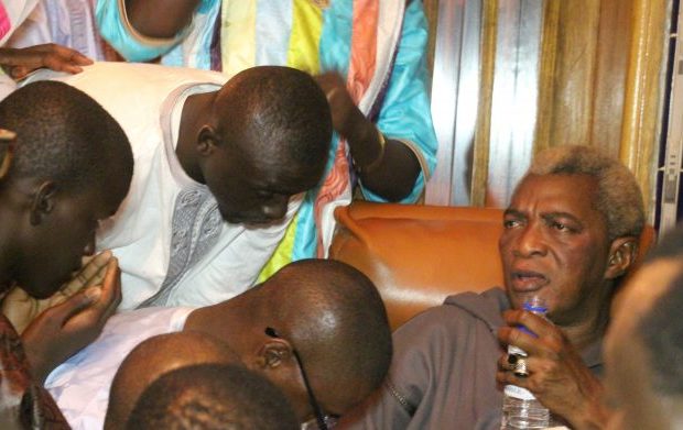 Touba 2016 : Papiss Demba Cissé chez Abdou Karim Mbacké à Ndindi