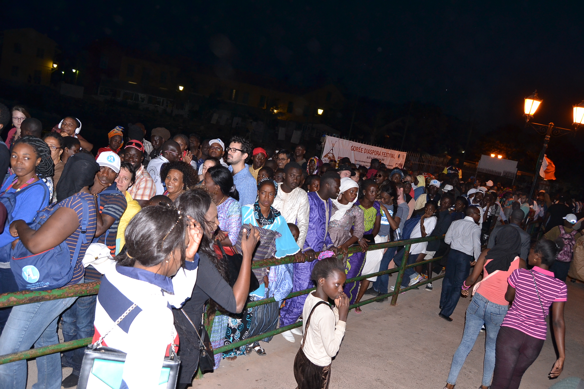 Gorée diaspora festival, l'artiste Maréma Fall met le feu sur scène.