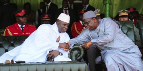 Avec Adama Barrow, Macky Sall exprime sa ferme volonté de renforcer les relations multiséculaires d’amitié, de parenté et de bon voisinage entre le Gambie et le Sénégal