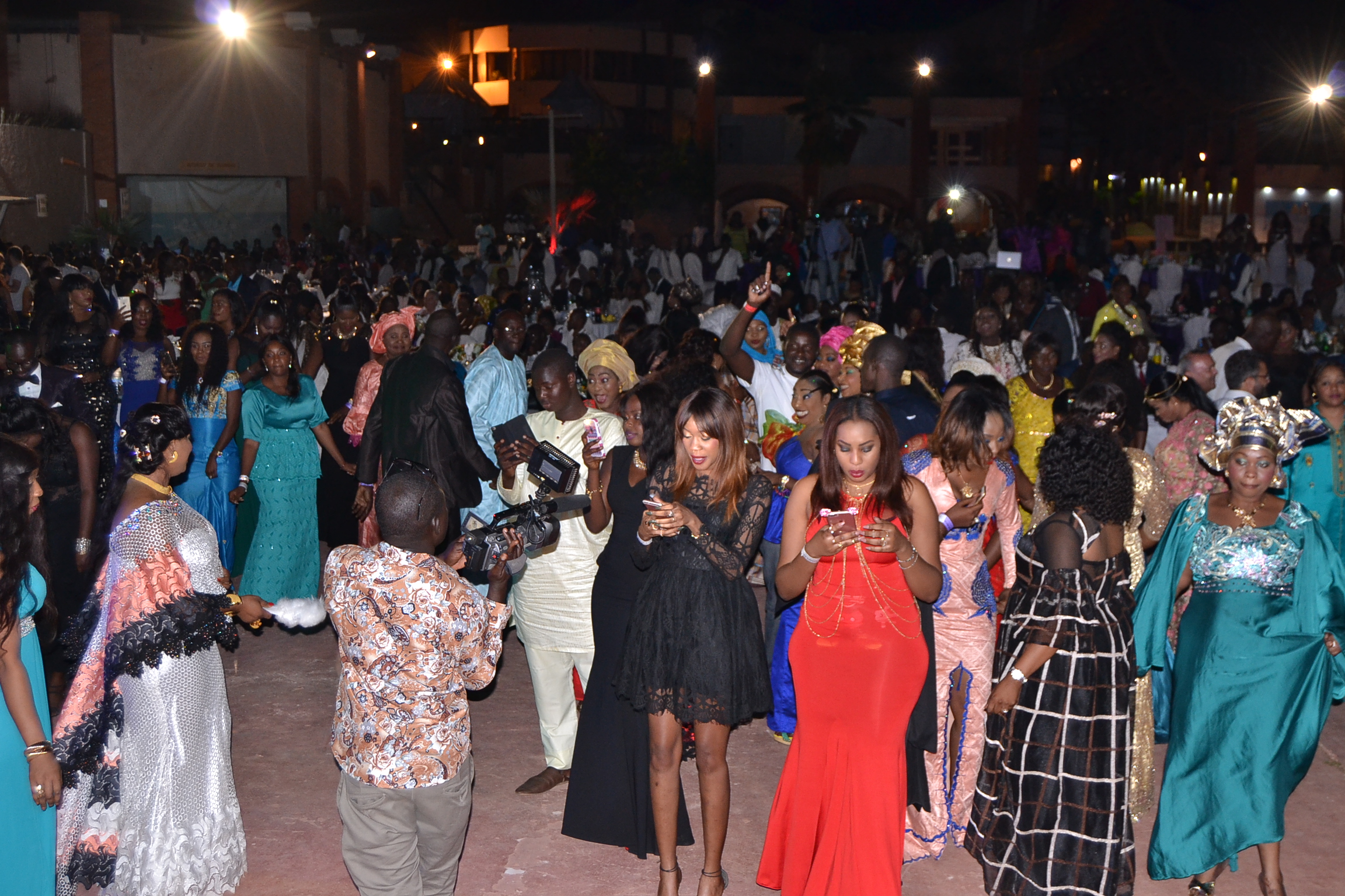 GALA ASAADS: Pape Diouf envoi les enfants de Pape Mael Diop de L' ADS aux anges.