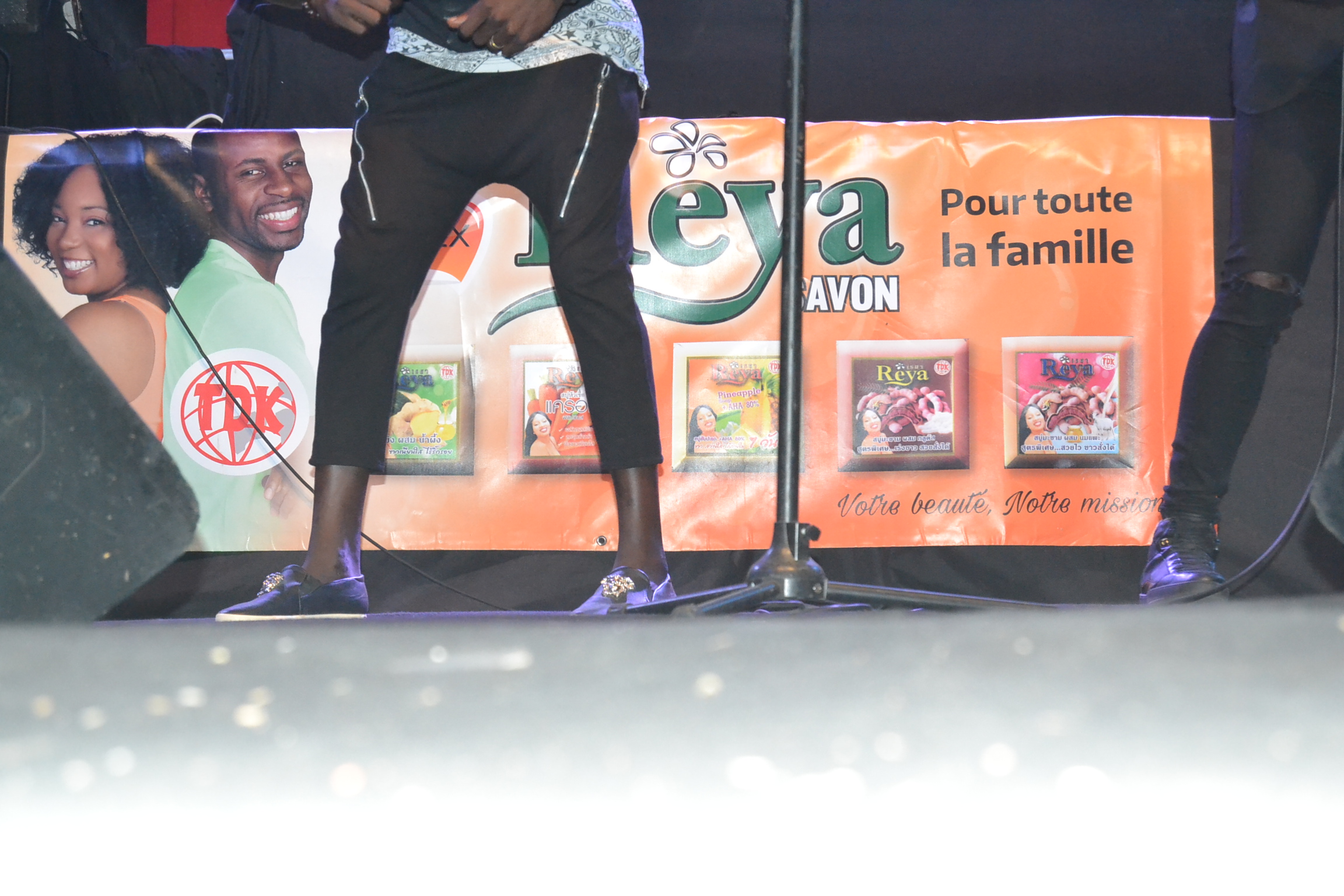 Quand nos célébrités choisissent le Savon Reya qui vous protège contre les vergetures et riche en vitamine.