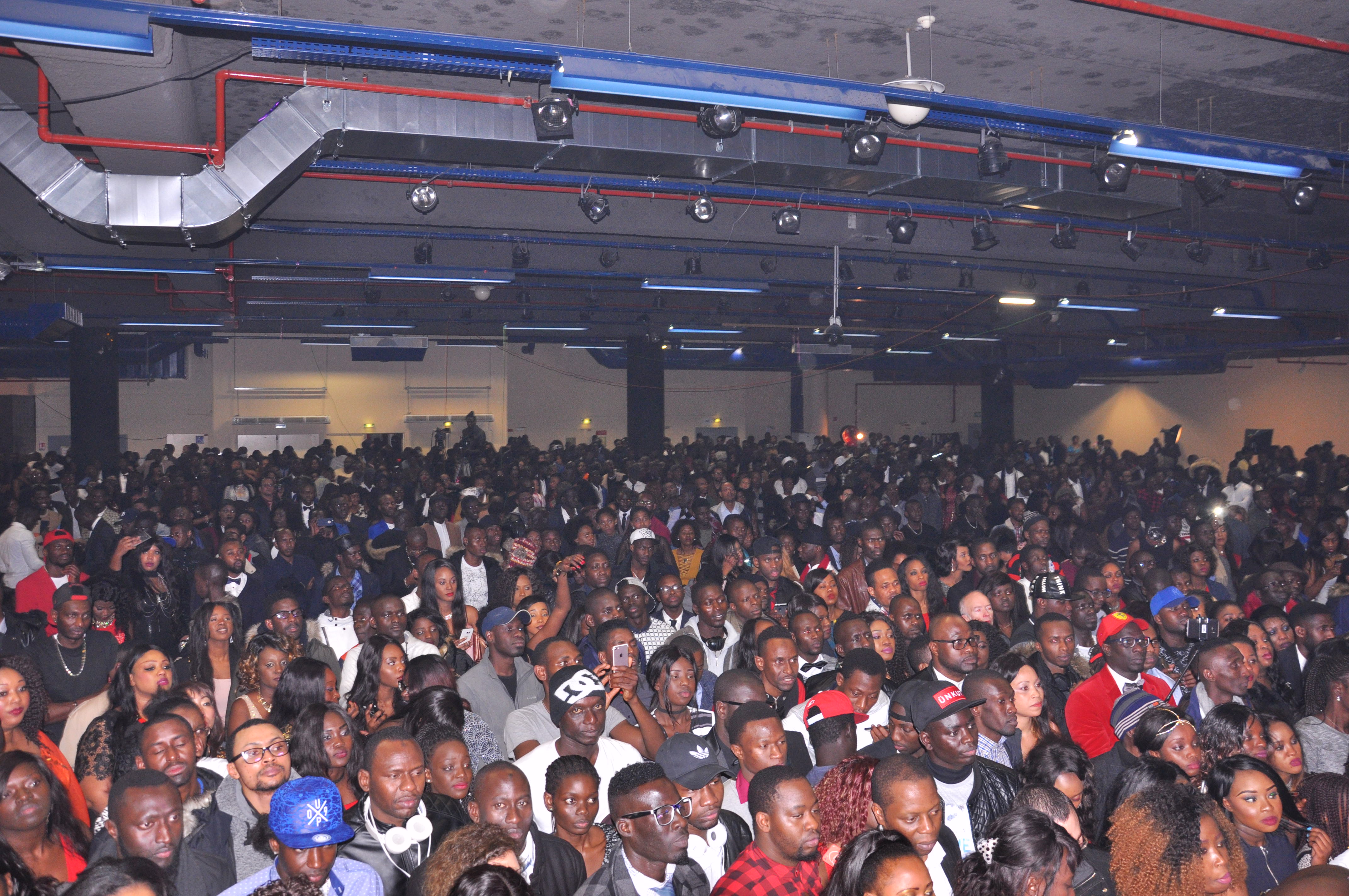 PALAIS DES CONGRES DE MONTREUIL VIVIANE CHIDID SOLD OUT LA SALLE