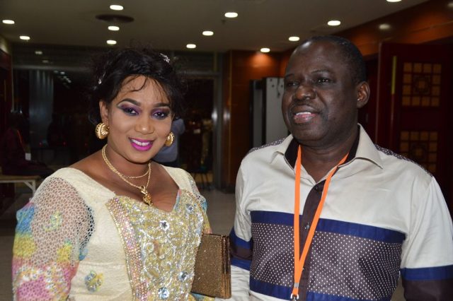 Mamy Deme et Cheikh du groupe de folk Pape et Cheikh: un couple en béton