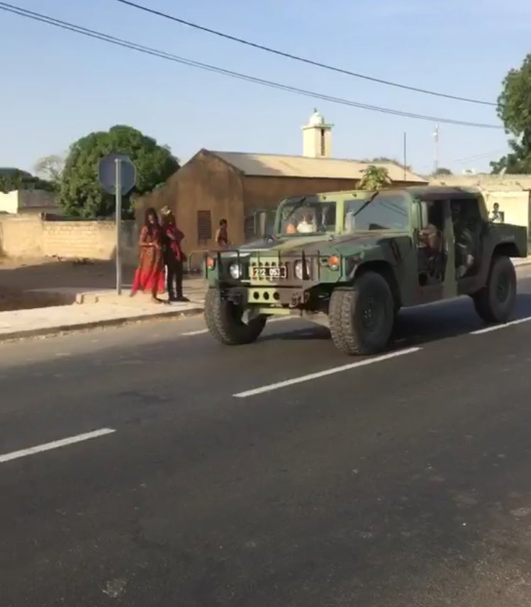 URGENT Nouvelle vidéo: Gambie – Les forces de la Cedeao déclenchent des frappes et un contrôle naval. Regardez