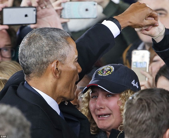 Obama quitte la Maison-Blanche avec Michelle Obama: Ces images risquent de vous faire pleurer