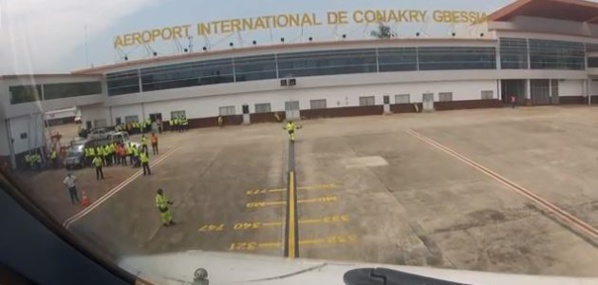 Urgent: arrivée immédiate de Yahya Jammeh à Conakry avec à son bord deux ministres équato-guinéens