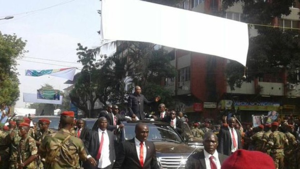 Retour de l'Union Africaine en fanfare pour Alpha Condé (photos)