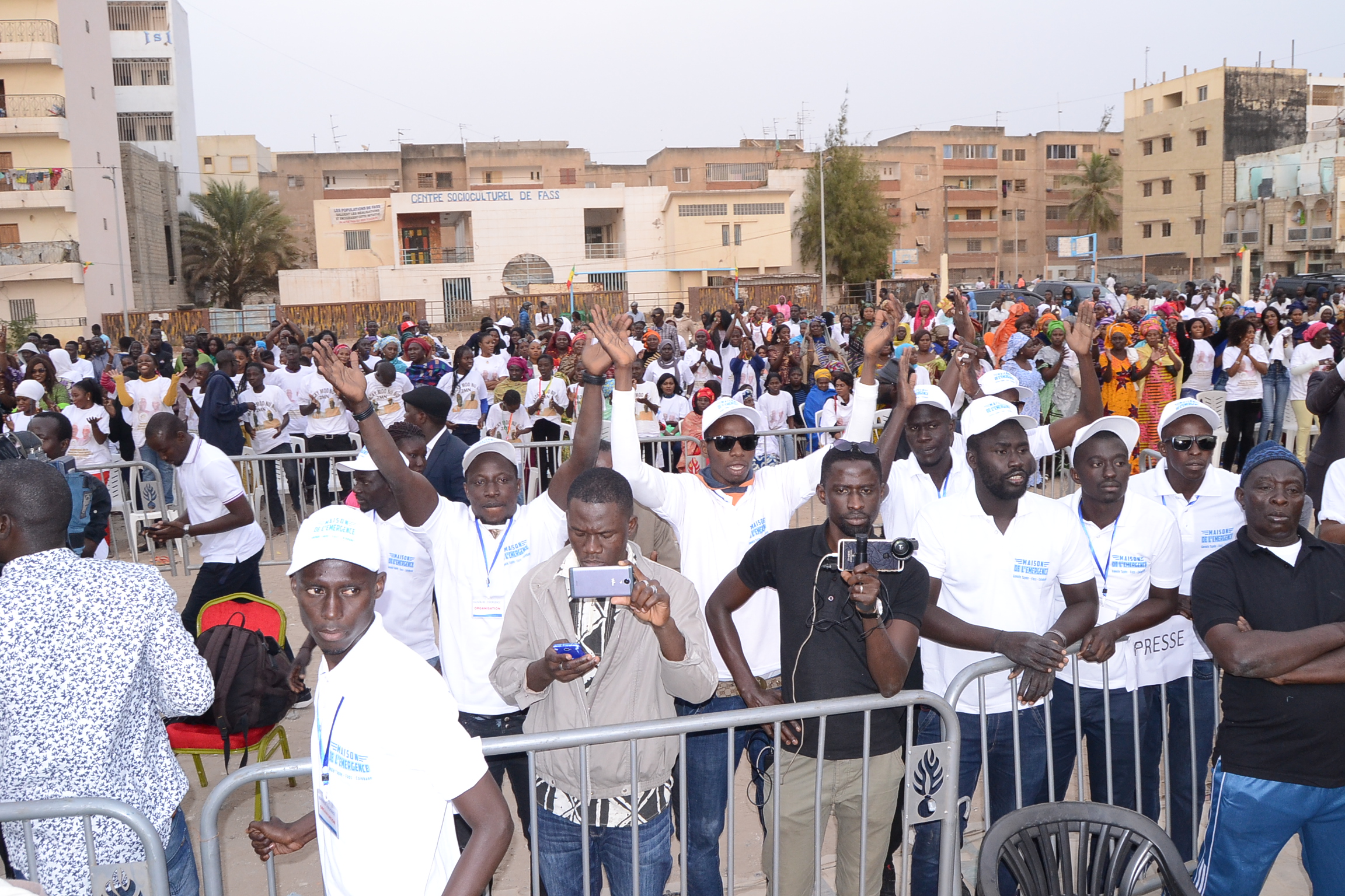 Le ministre Cheikh Mbacké Sakho draine du monde à l' inauguration de la Maison de l'Emergence.