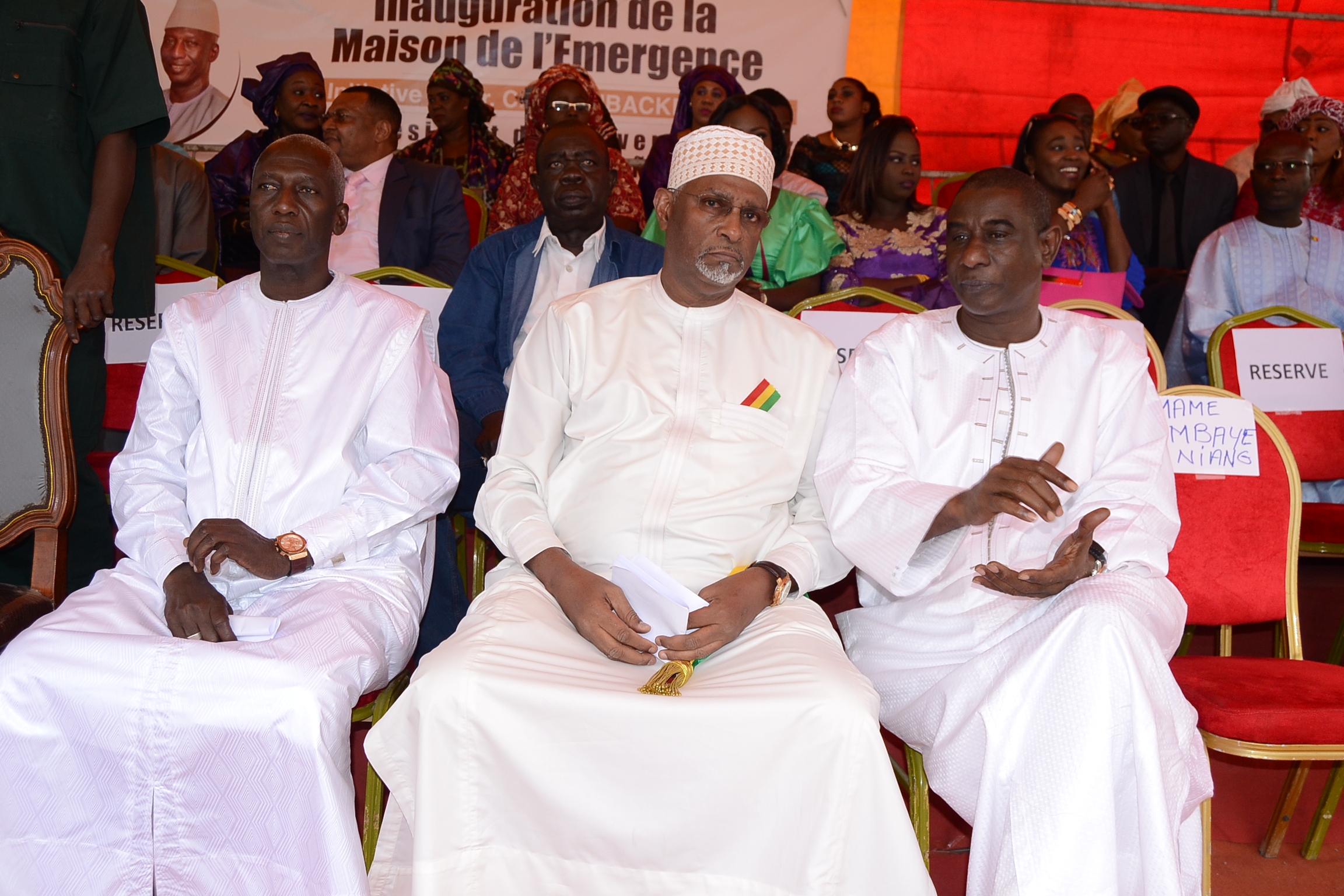 Le ministre Cheikh Mbacké Sakho draine du monde à l' inauguration de la Maison de l'Emergence.