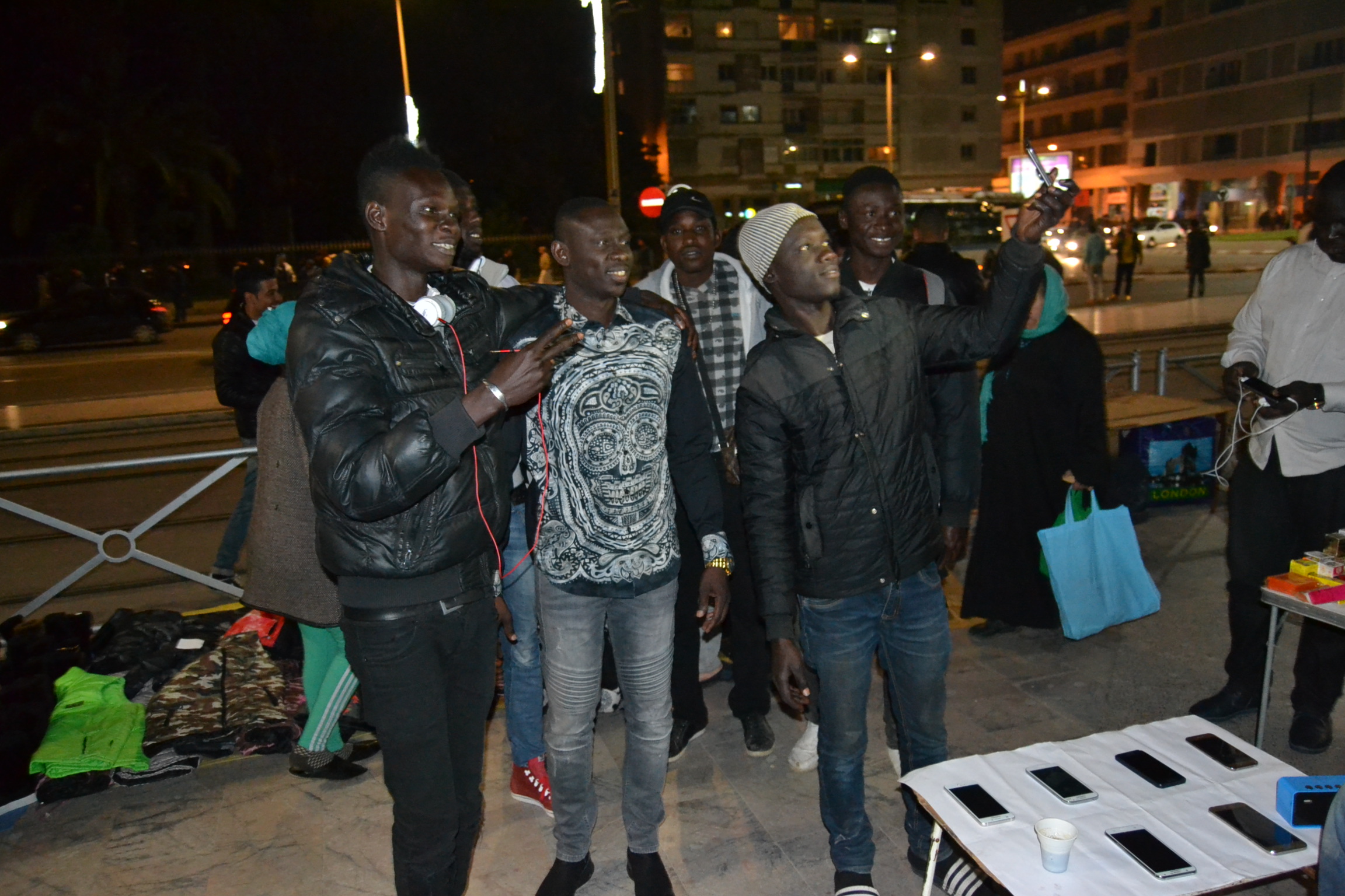 JOUR J- 10: L'Association des étudiants de Rabat dans les préparatifs du "GRAND BÉGUÉ" de Casablanca le 08 Avril avec Pape Diouf. Regardez